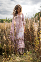 Design 09 Satin '25 Unstitched
ST25-09